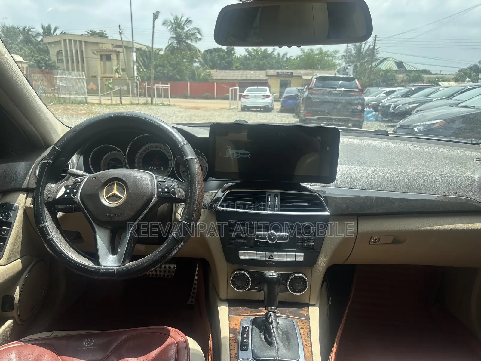 Mercedes-Benz C250 2012 Brown