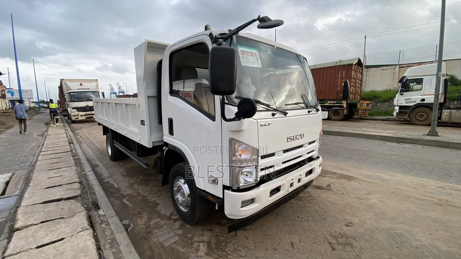 Isuzu Motors Dump Truck 10 Ton 2017–Clean Engine, New Body, No Faults