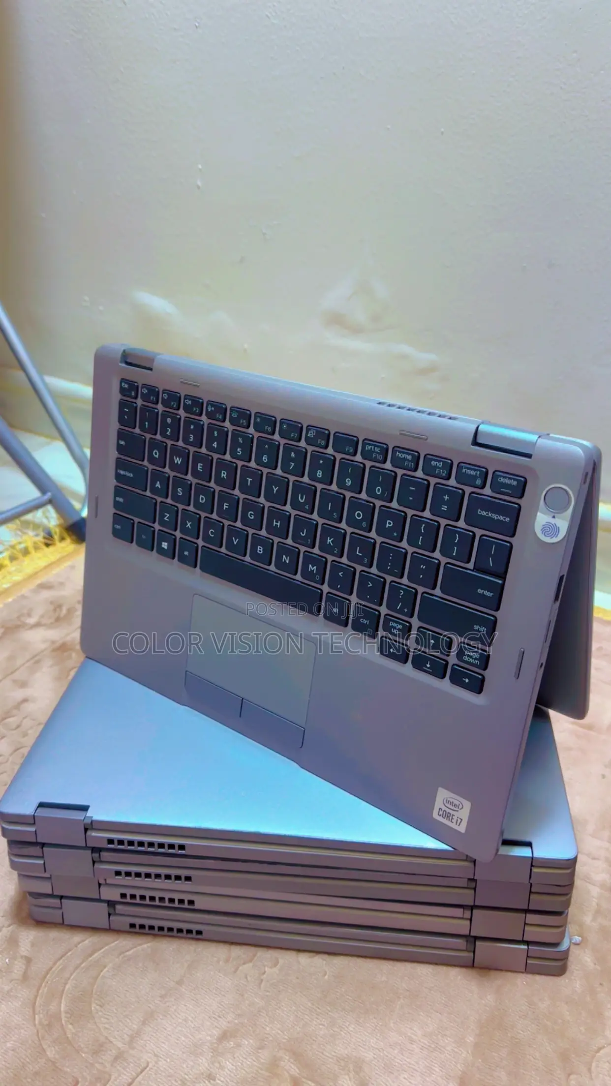 Laptop Dell Latitude 5310 2-in-1 8GB Intel Core i7 SSD 256GB