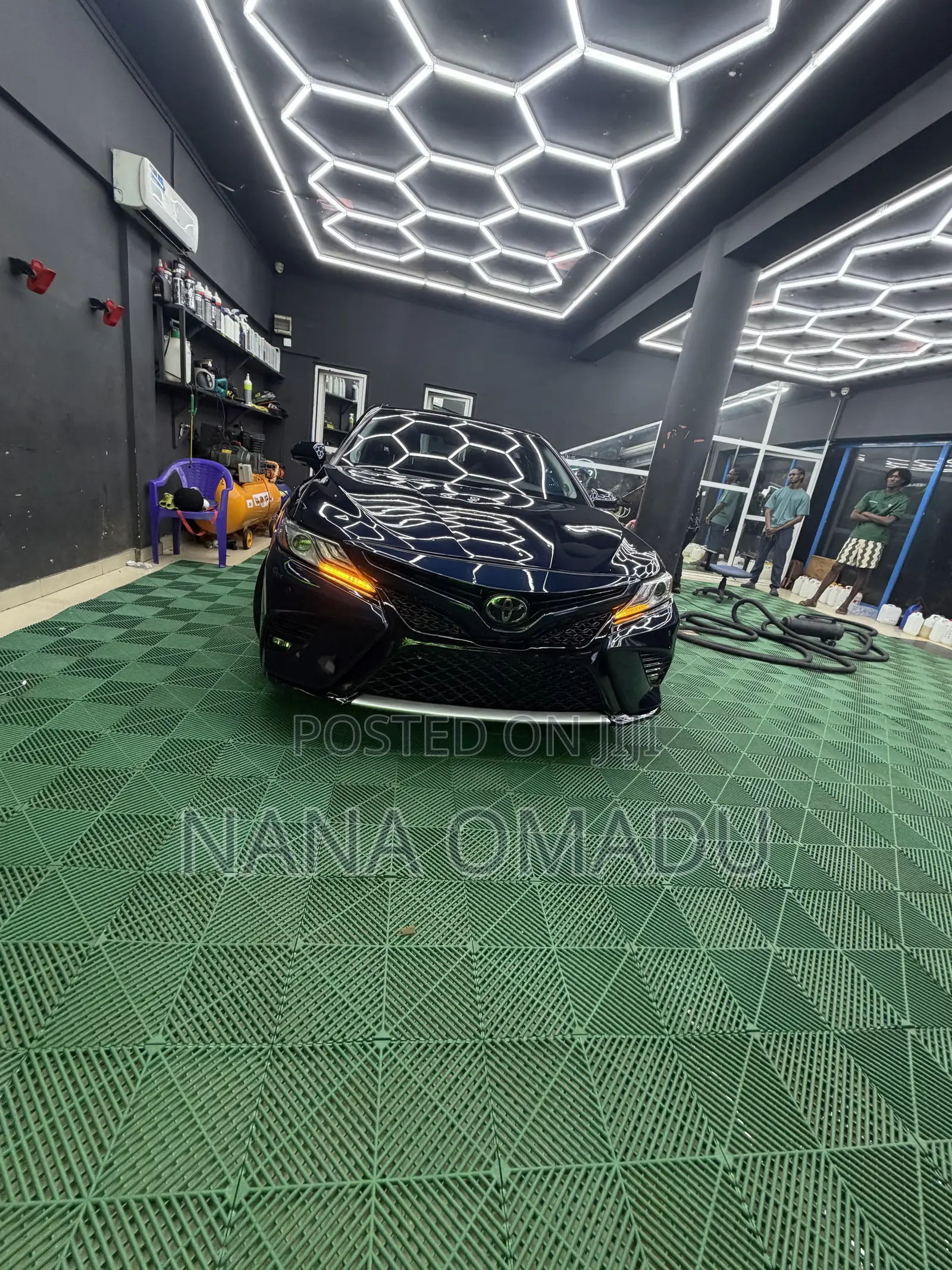 Toyota Camry XSE (2.5L 4cyl 8A) 2019 Blue