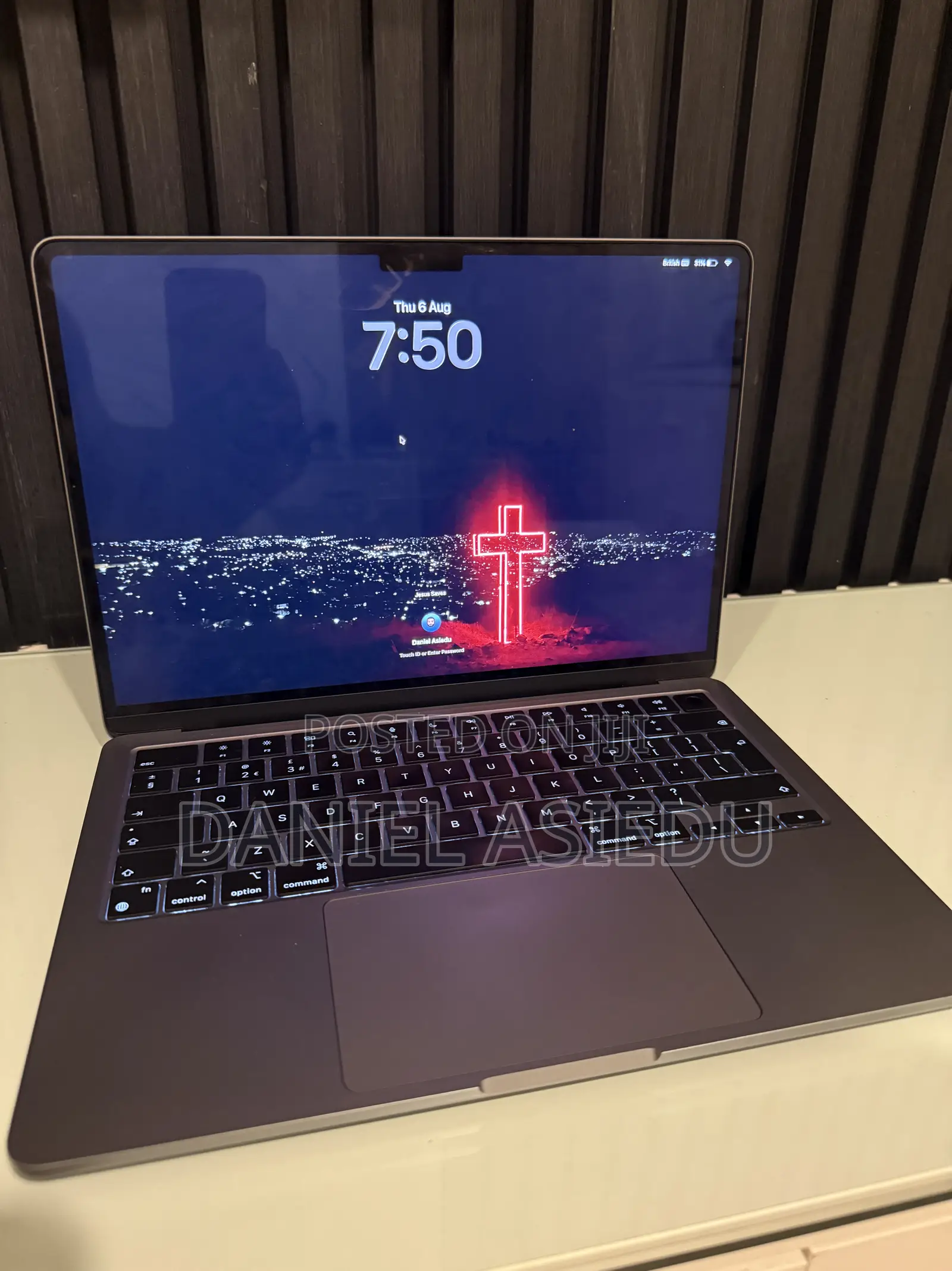 Laptop Apple MacBook Air 2024 M3 16GB Apple M3 SSD 256GB