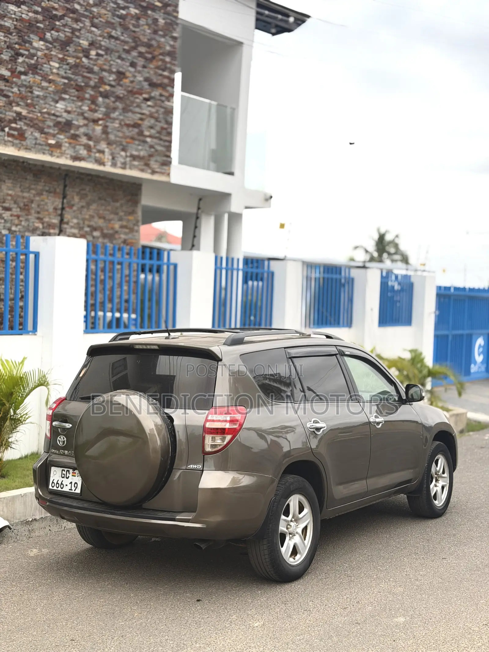 Toyota RAV4 2.5 4x4 2012 Brown