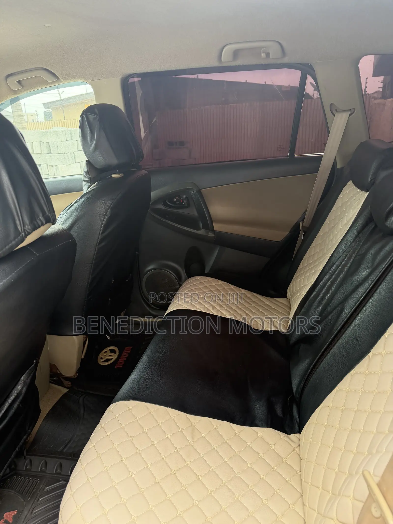 Toyota RAV4 2.5 4x4 2012 Brown