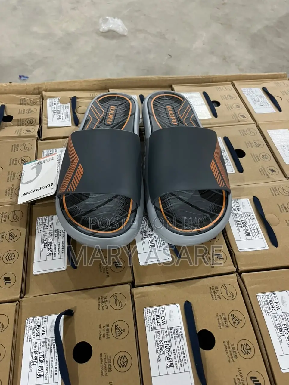 Luofu Slippers and Slides