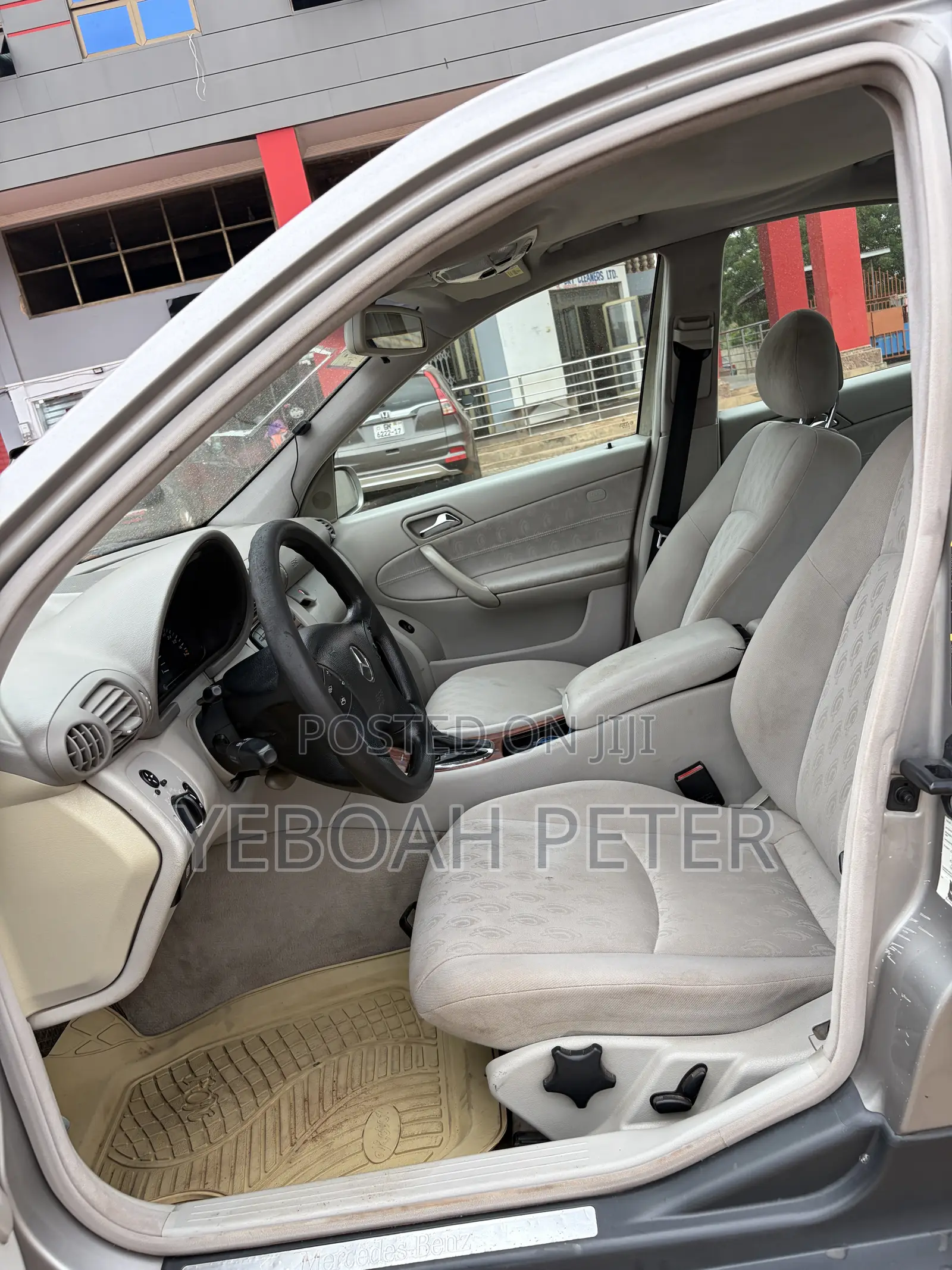 Mercedes-Benz C180 2008 Gold
