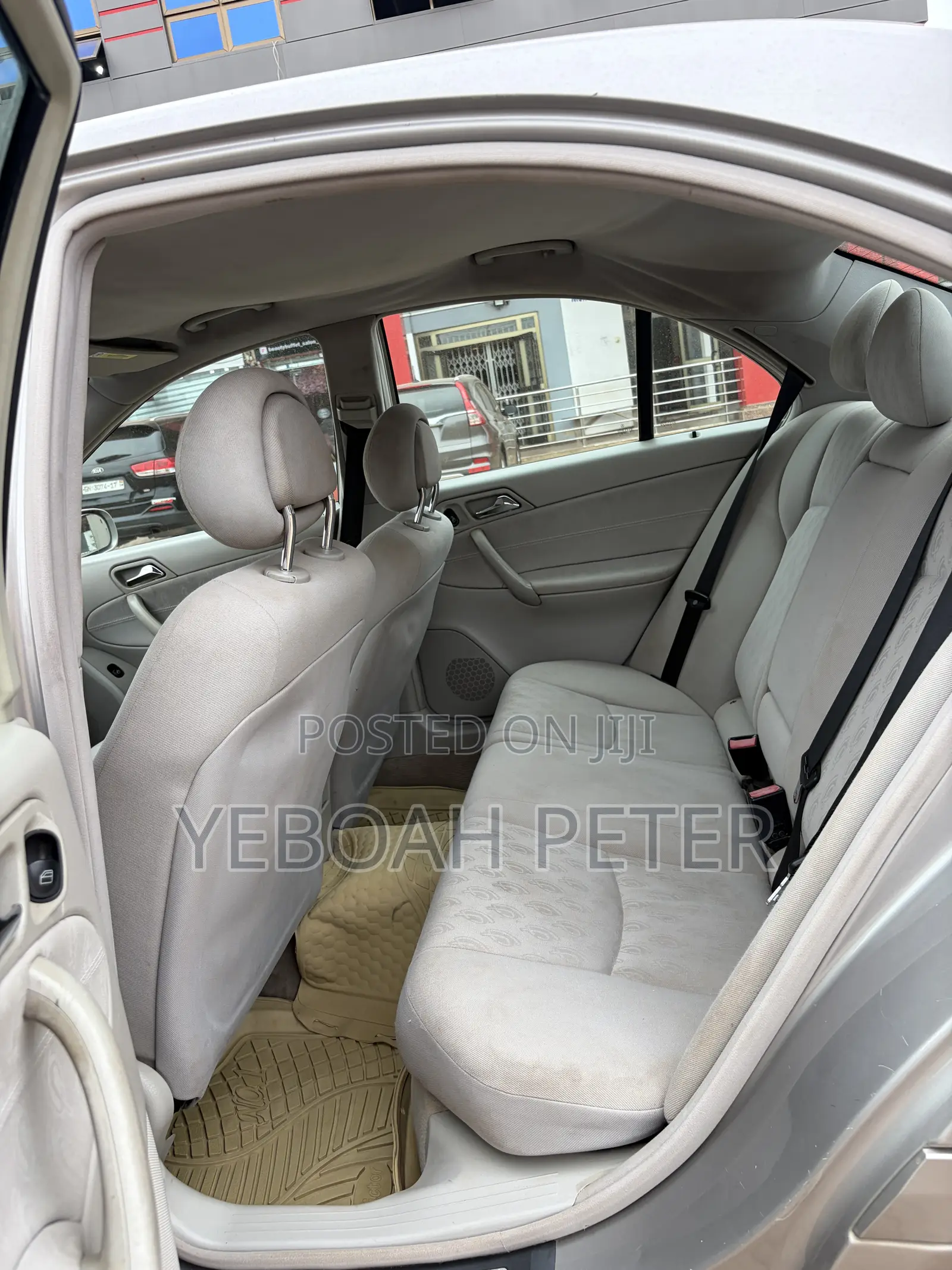 Mercedes-Benz C180 2008 Gold