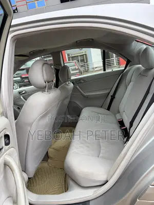 Mercedes-Benz C180 2008 Gold