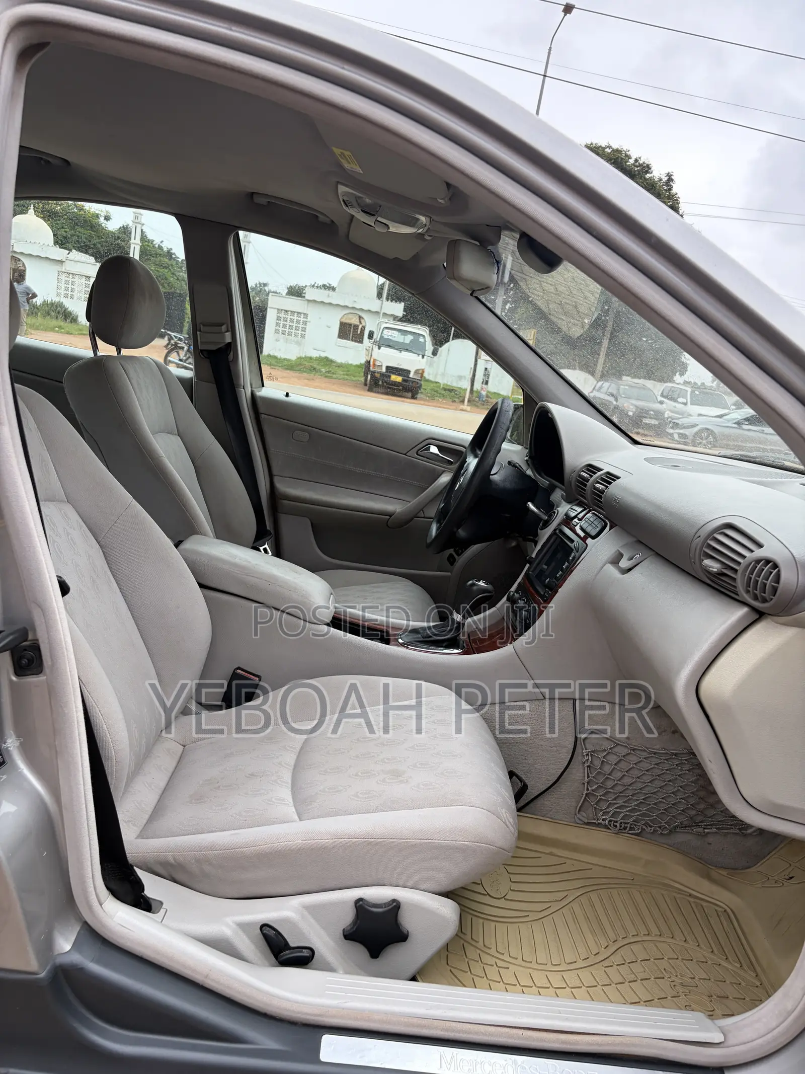 Mercedes-Benz C180 2008 Gold