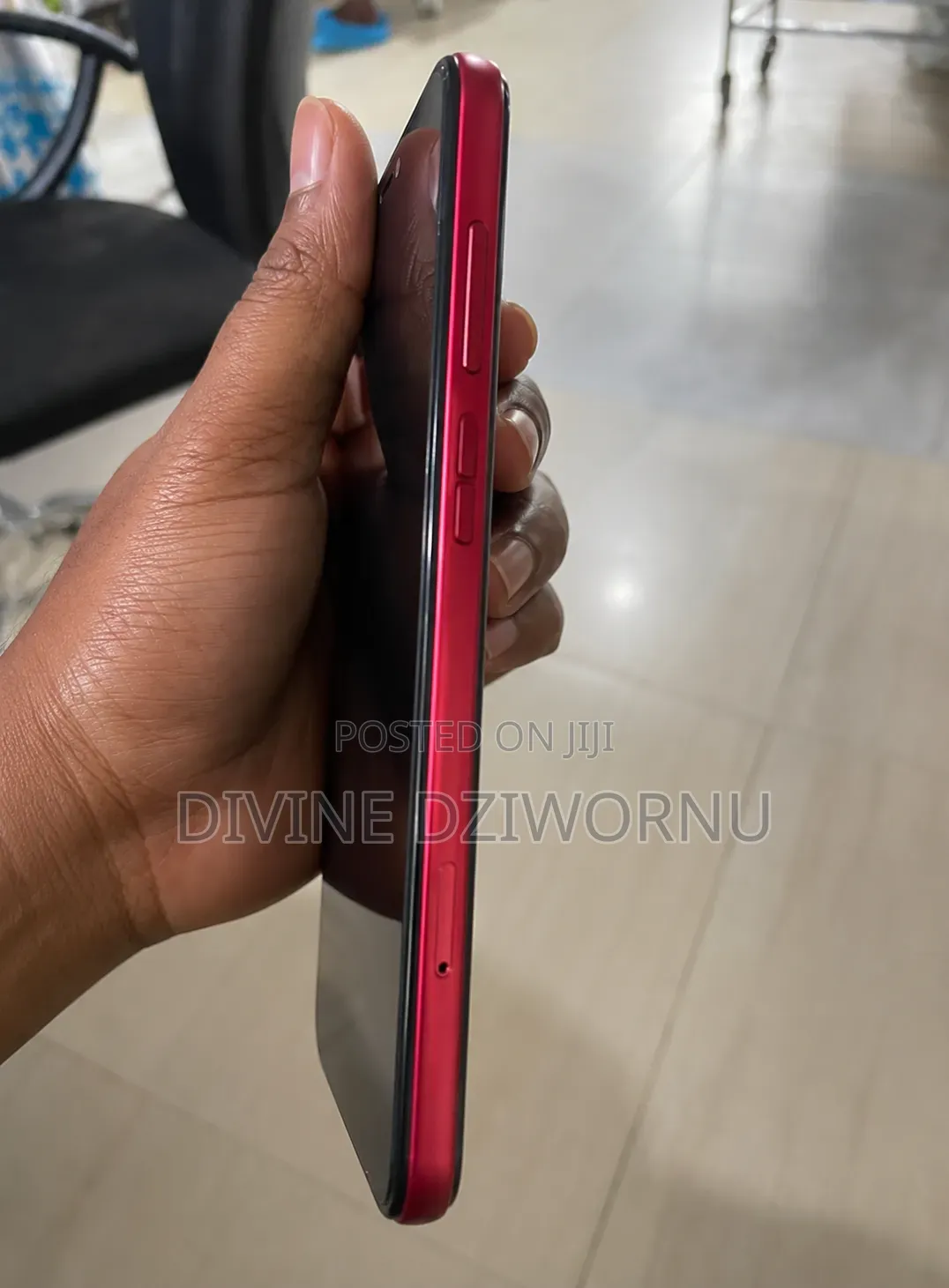 Apple iPhone XR 64 GB Red