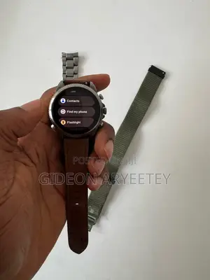 Fossil Gen 6 Watch With Additional Strap