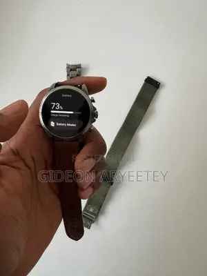 Fossil Gen 6 Watch With Additional Strap