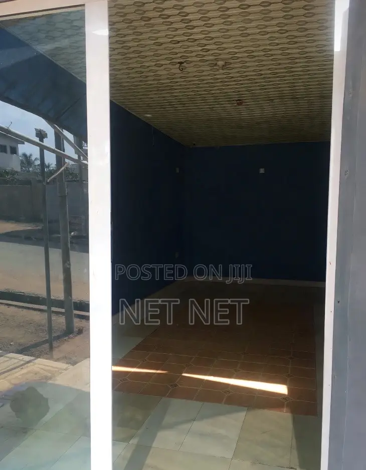 Shop for Rent