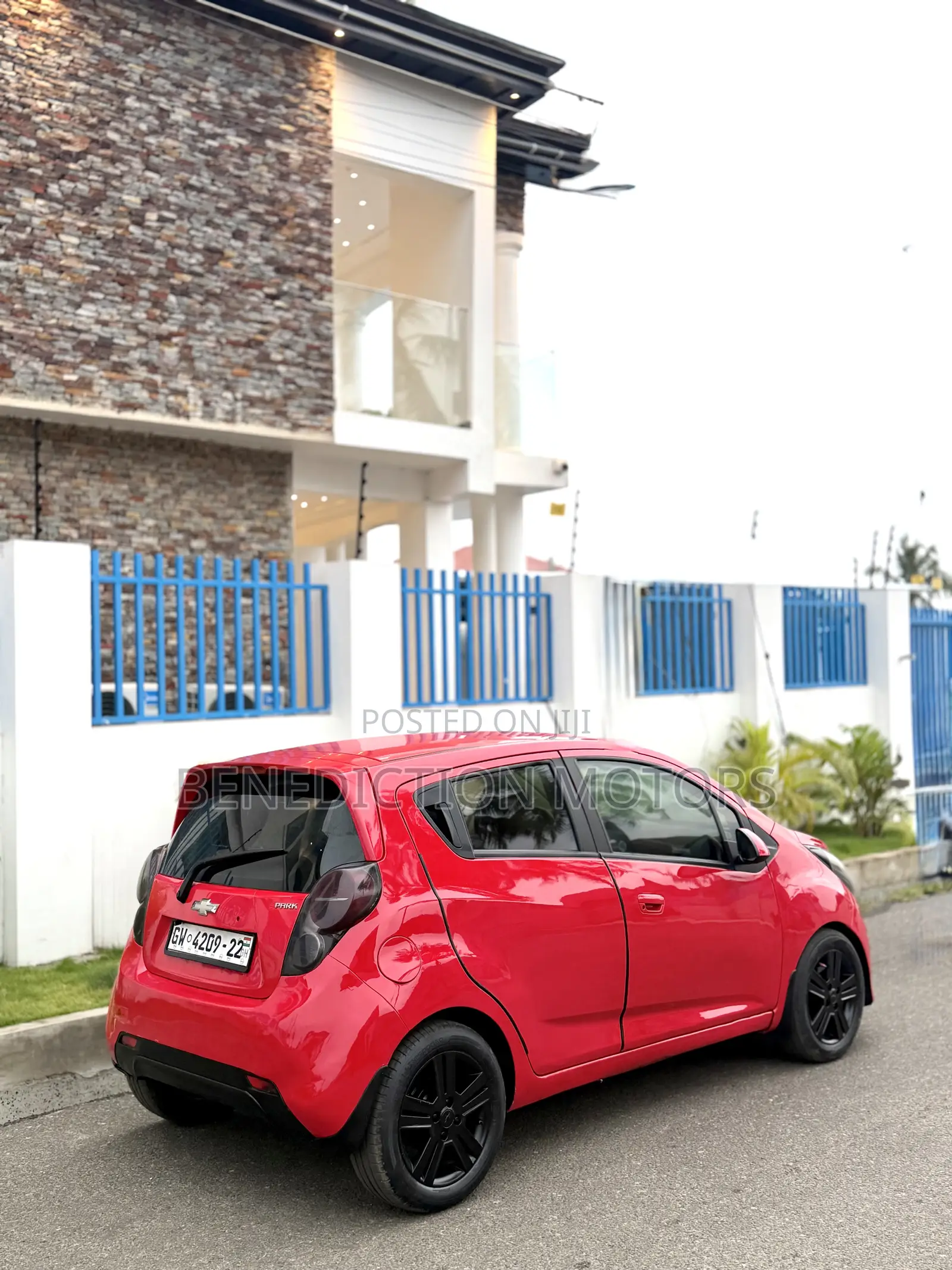 Chevrolet Spark 1LT 4dr Hatchback (1.2L 4cyl CVT) 2014 Red