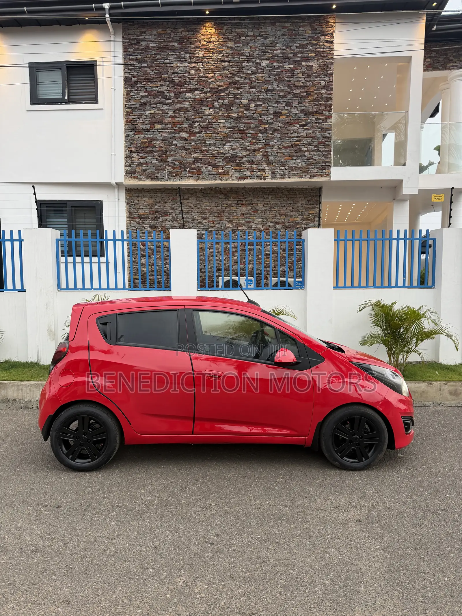 Chevrolet Spark 1LT 4dr Hatchback (1.2L 4cyl CVT) 2014 Red
