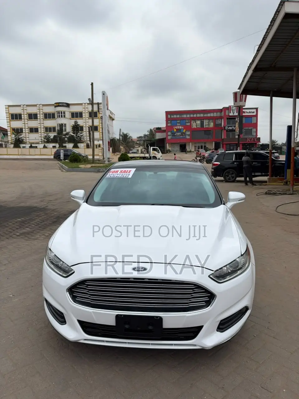 Ford Fusion SE FWD 2016 White