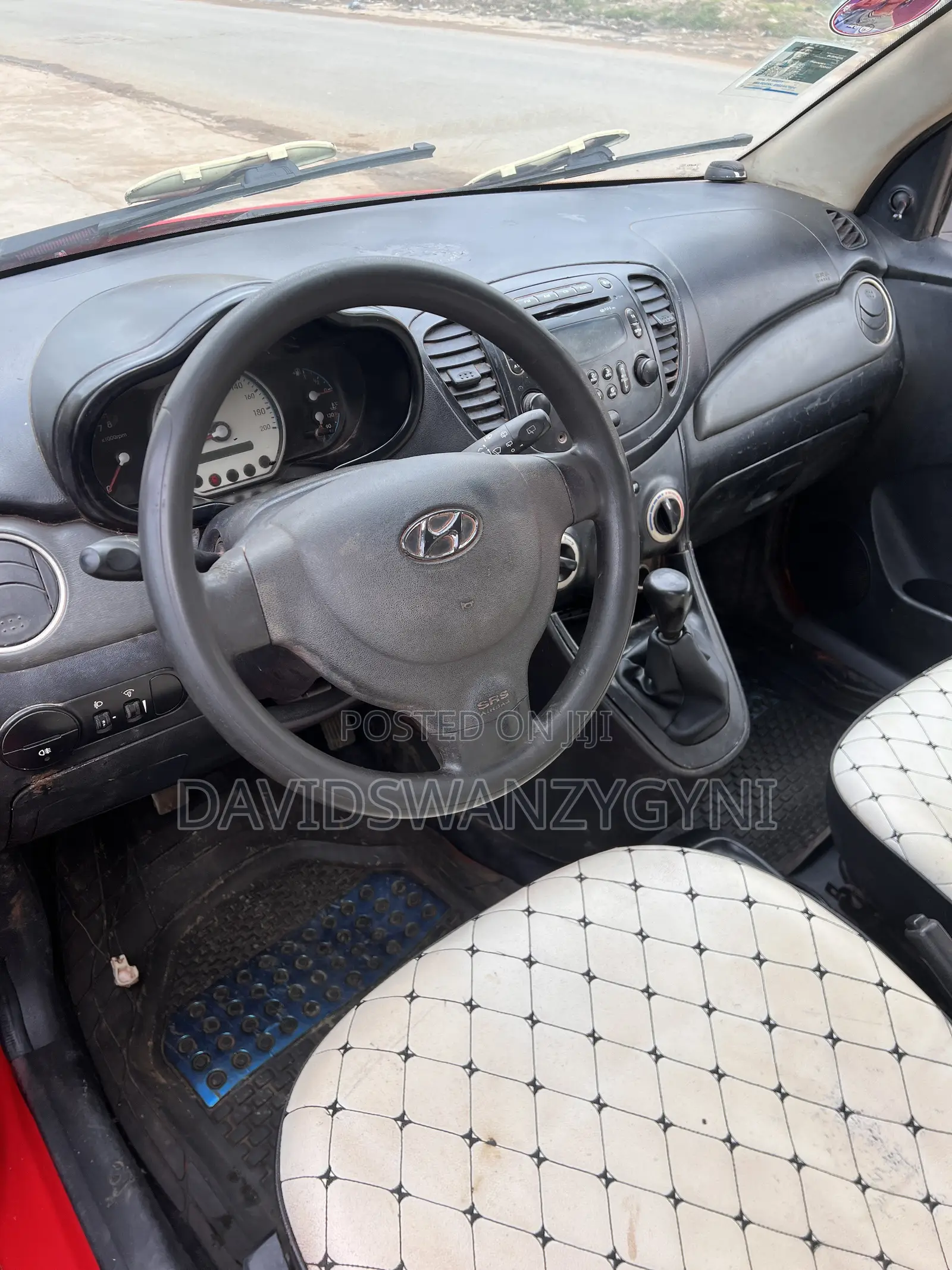 Hyundai I10 2015 Red