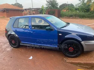 Volkswagen Golf 2008 Blue