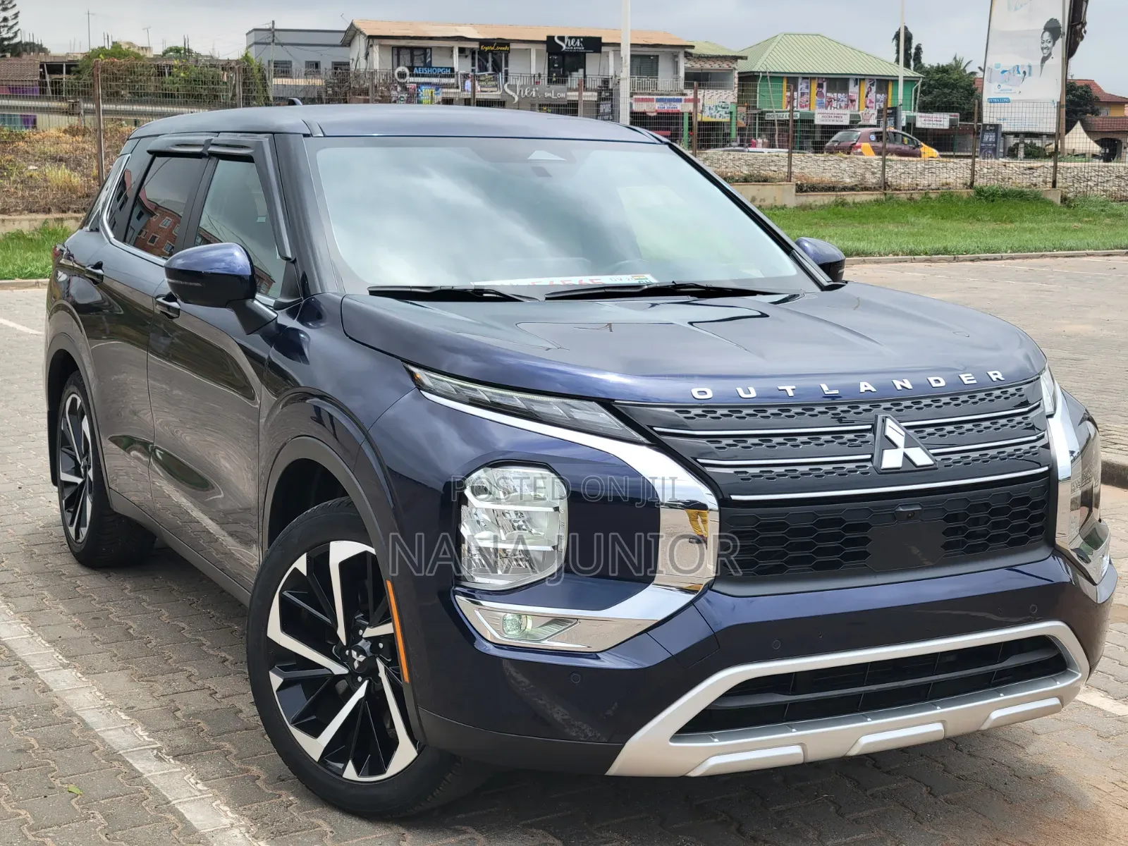 Mitsubishi Outlander SE 2024 Blue