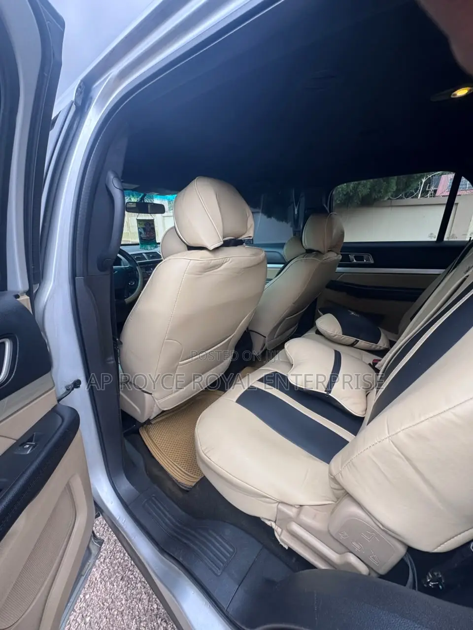 Ford Explorer XLT 4dr FWD (2.3L 4cyl 6A) 2017 Silver
