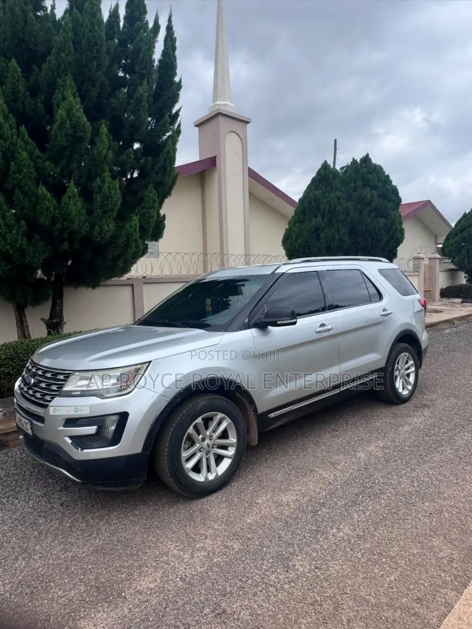 Ford Explorer XLT 4dr FWD (2.3L 4cyl 6A) 2017 Silver