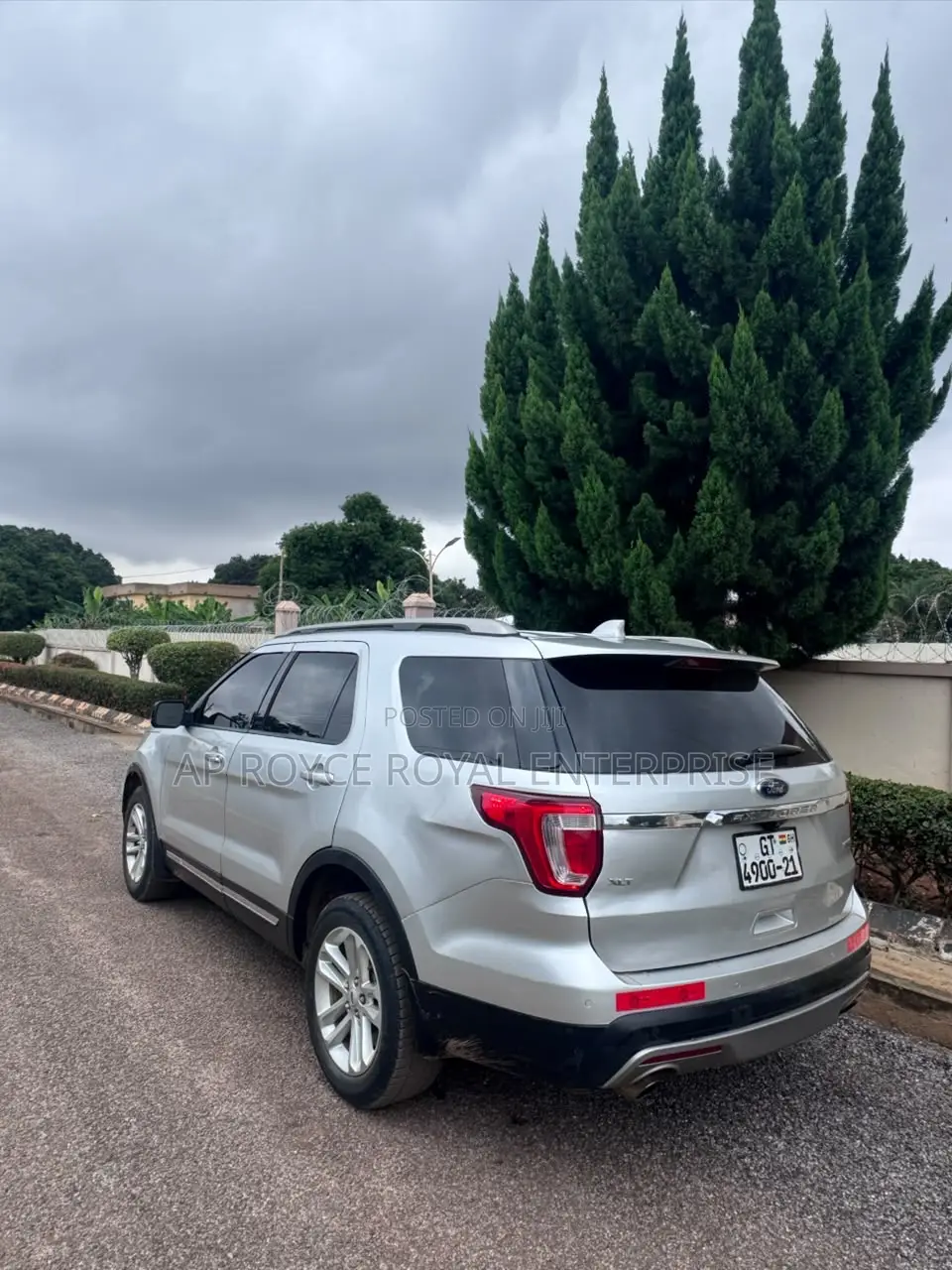 Ford Explorer XLT 4dr FWD (2.3L 4cyl 6A) 2017 Silver
