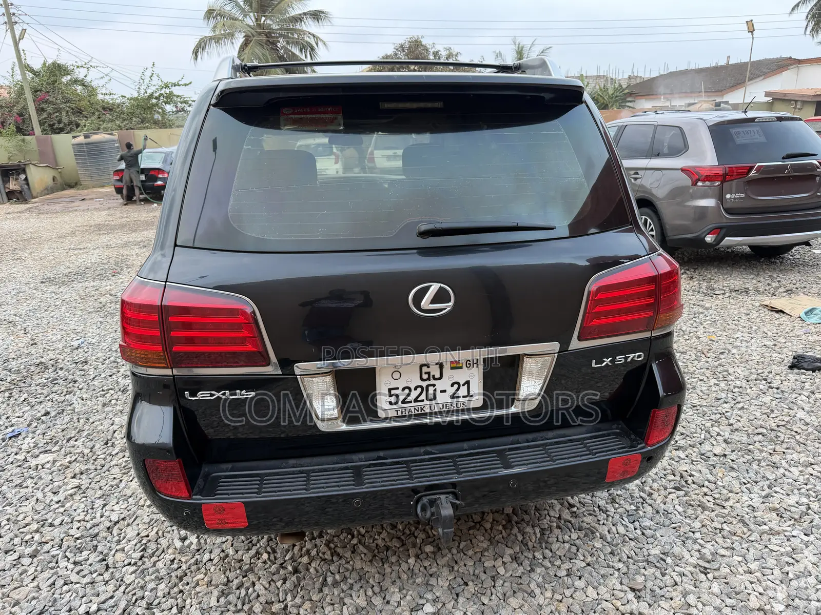 Lexus LX 570 2010 Black