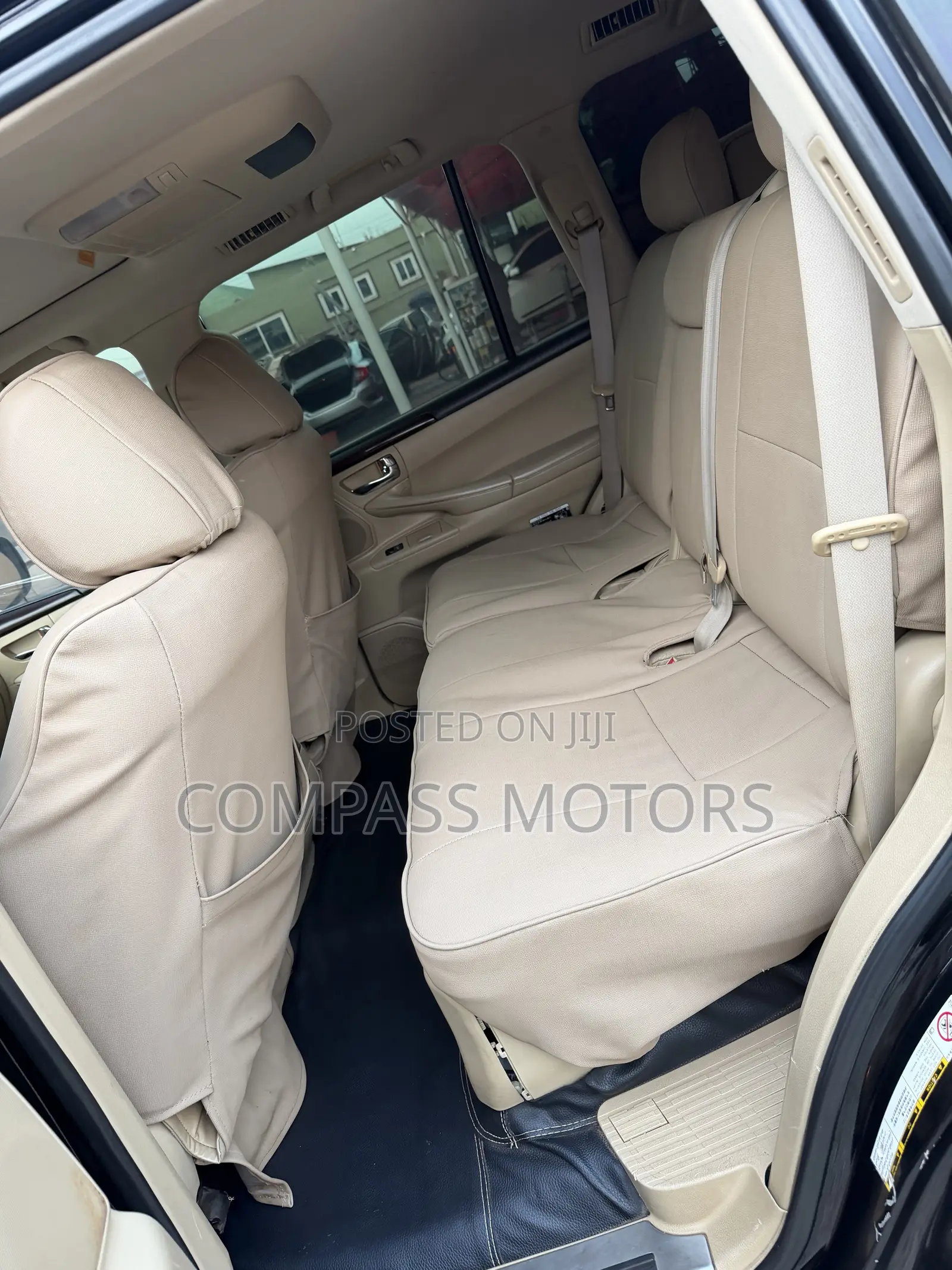 Lexus LX 570 2010 Black