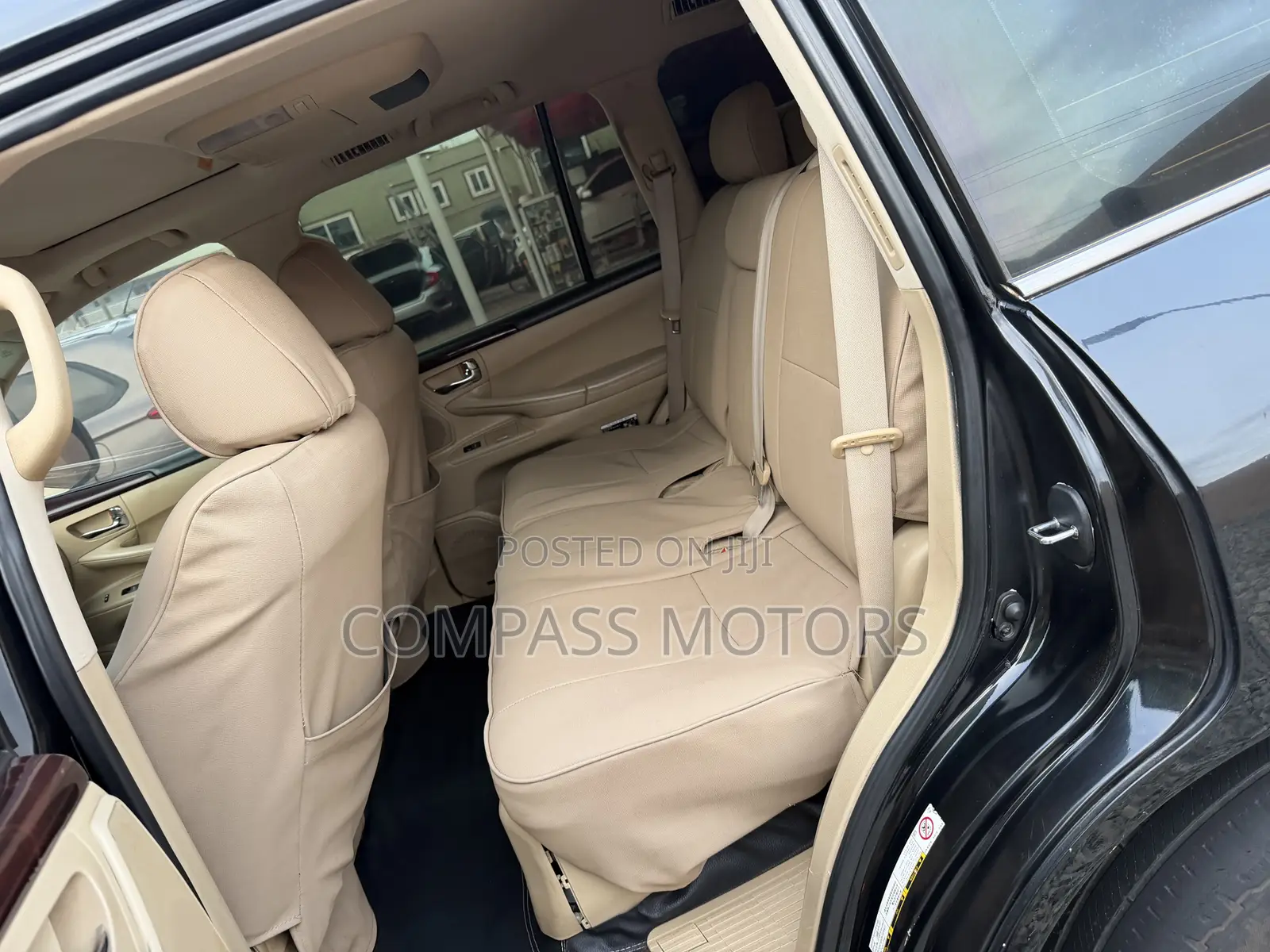 Lexus LX 570 2010 Black