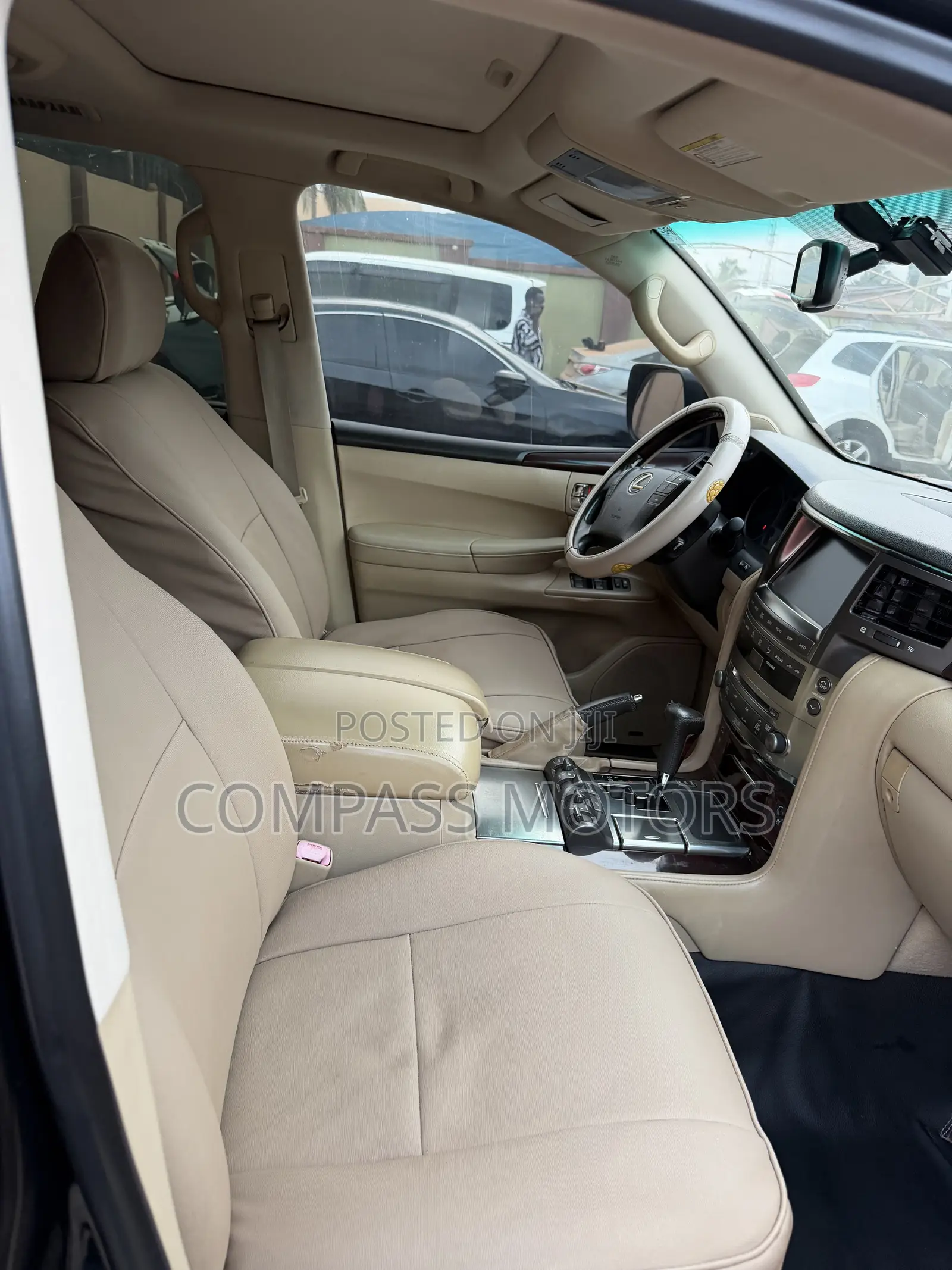 Lexus LX 570 2010 Black