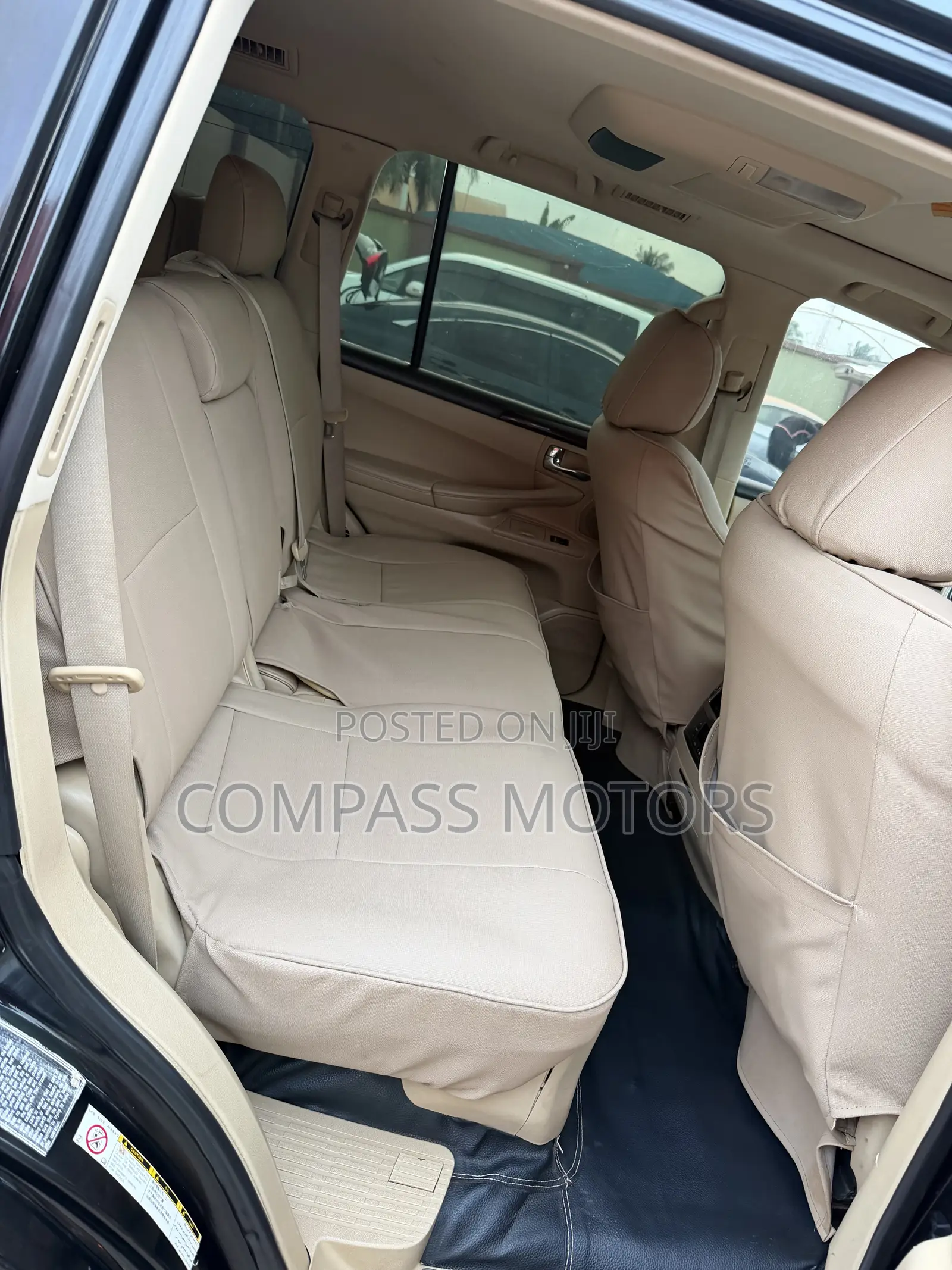 Lexus LX 570 2010 Black