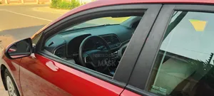 Hyundai Elantra 2016 Red