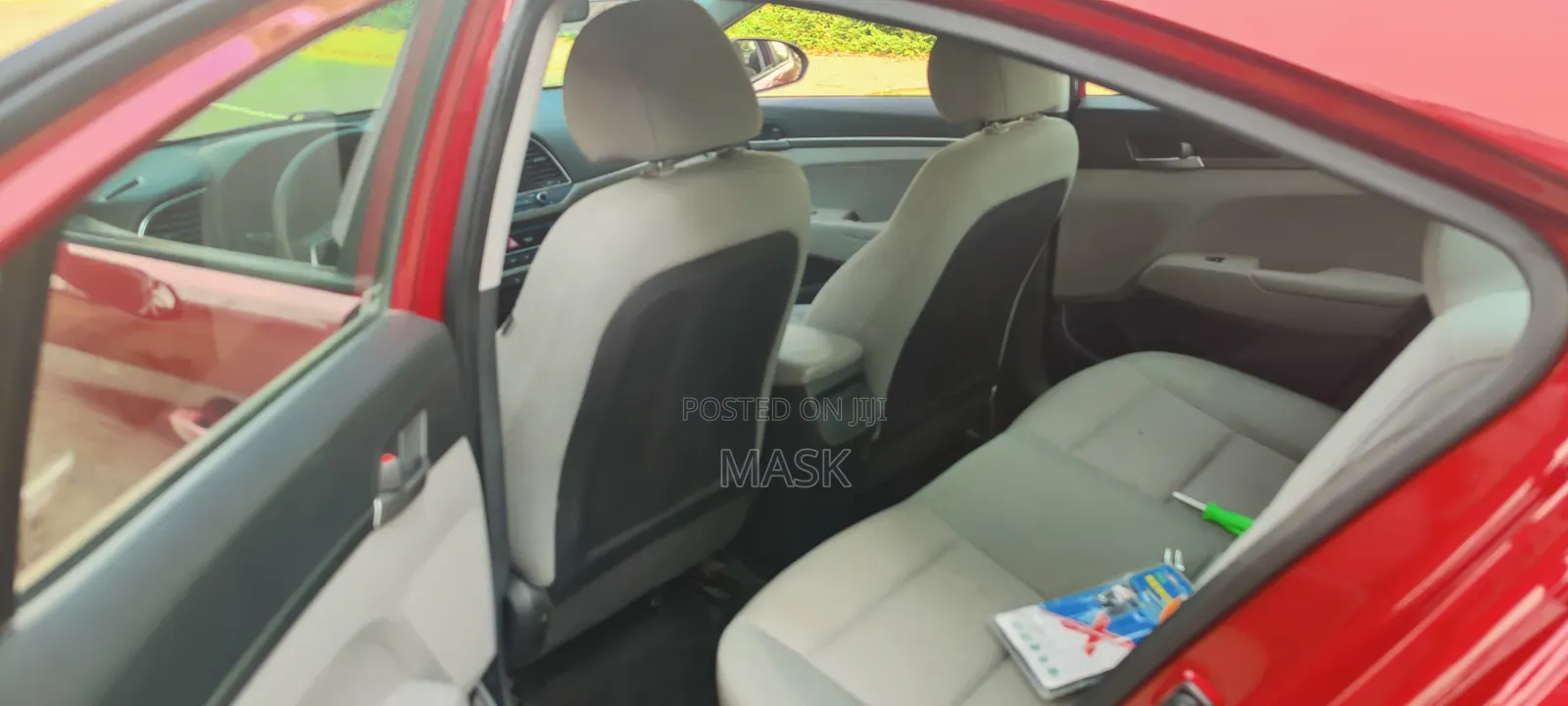 Hyundai Elantra 2016 Red