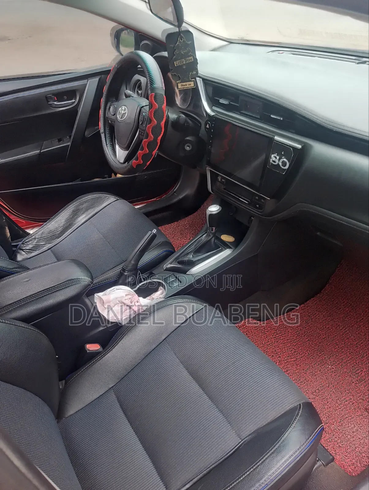 Toyota Corolla 2017 Red