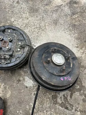 2014 Nissan Almers/March/Note Back Hub Complete