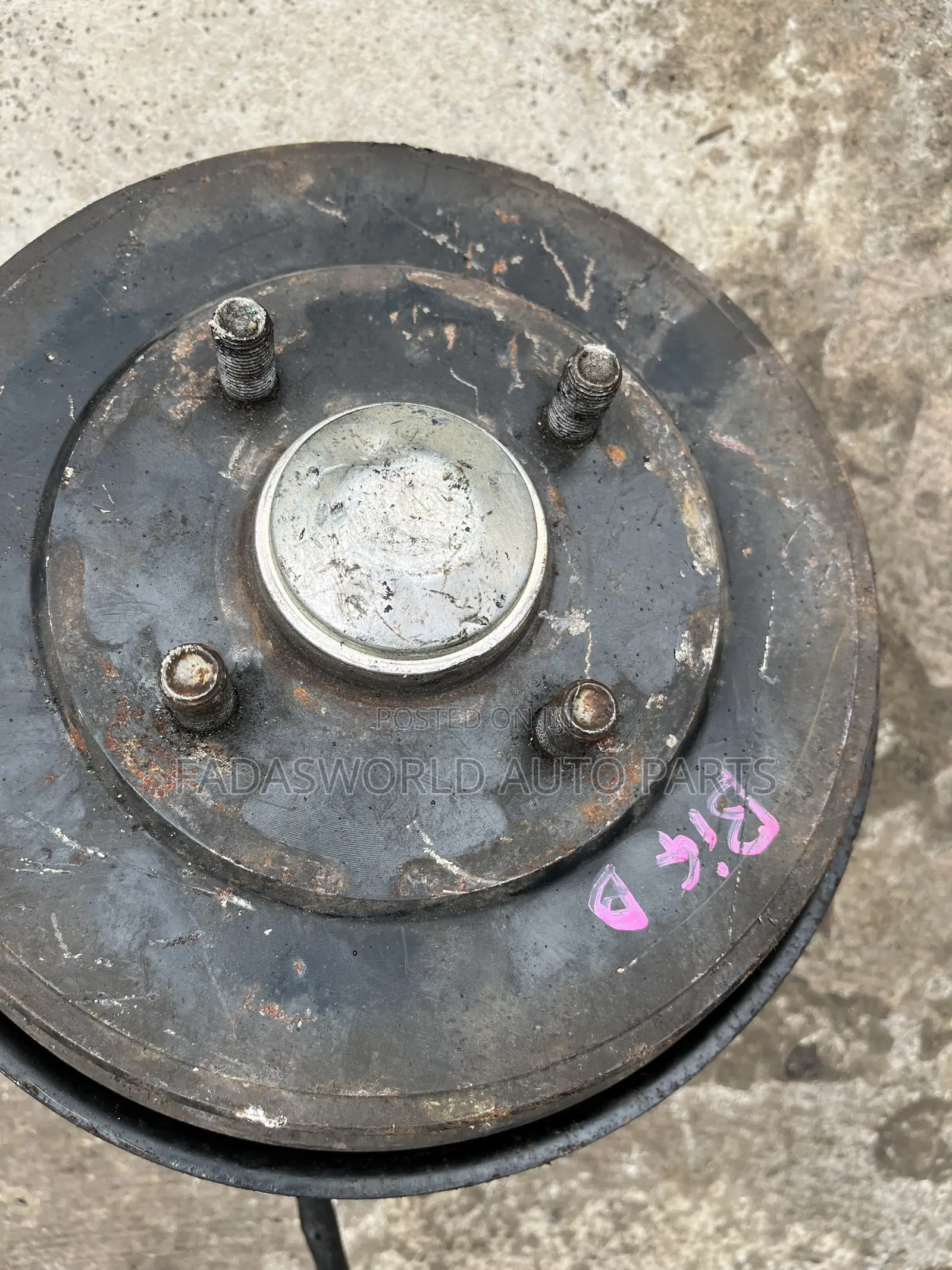 2014 Nissan Almers/March/Note Back Hub Complete