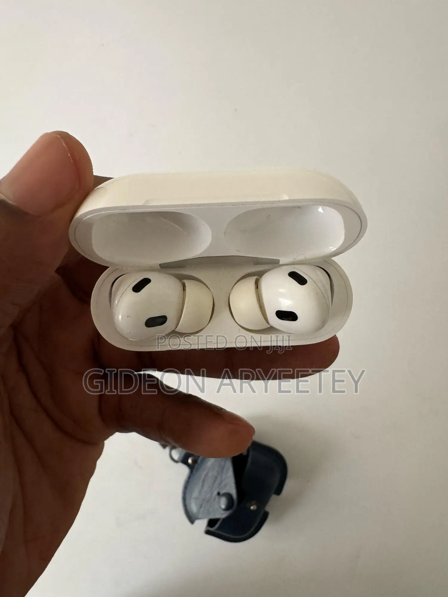 Apple AirPods Pro (2nd Generation, USB-C)