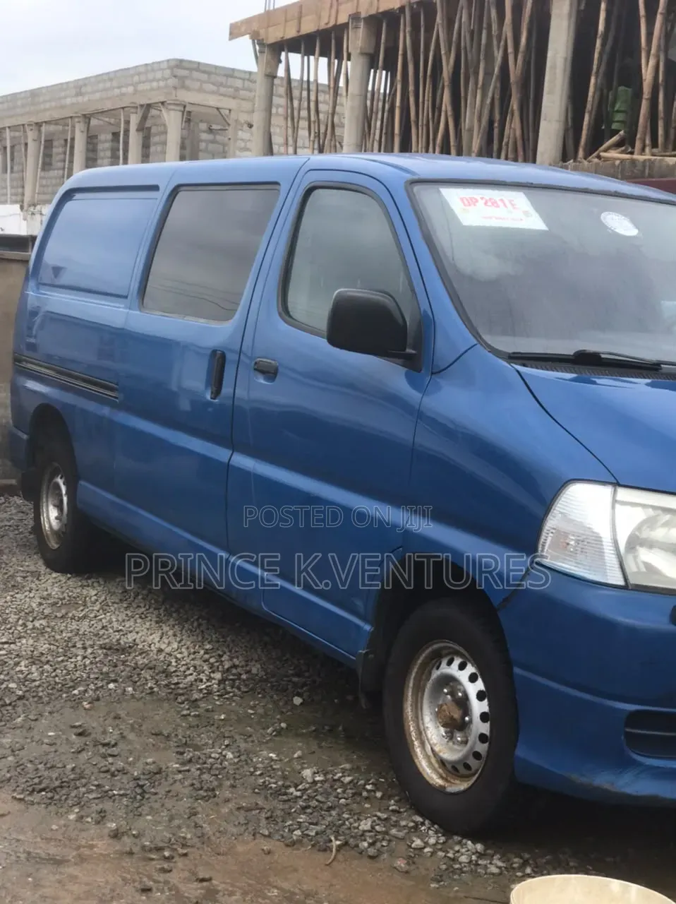 Toyota HiAce 2008 Blue