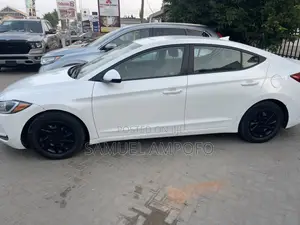 Hyundai Elantra ECO Sedan FWD (1.4L 4cyl 7A) 2017 White