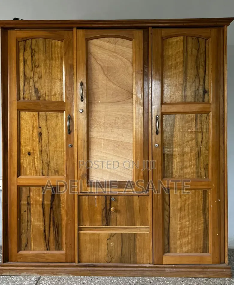 Slightly Used Wardrobe