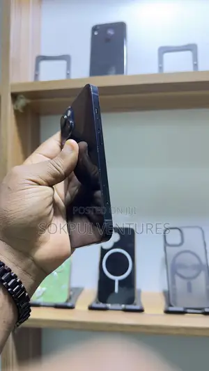 Apple iPhone 13 128 GB Black