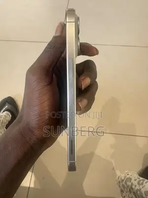 Apple iPhone 15 Pro Max 512 GB White