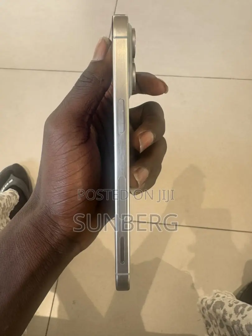 Apple iPhone 15 Pro Max 512 GB White