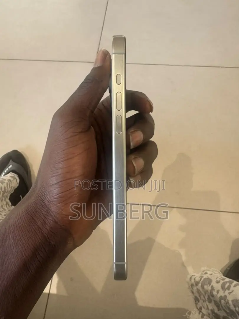 Apple iPhone 15 Pro Max 512 GB White