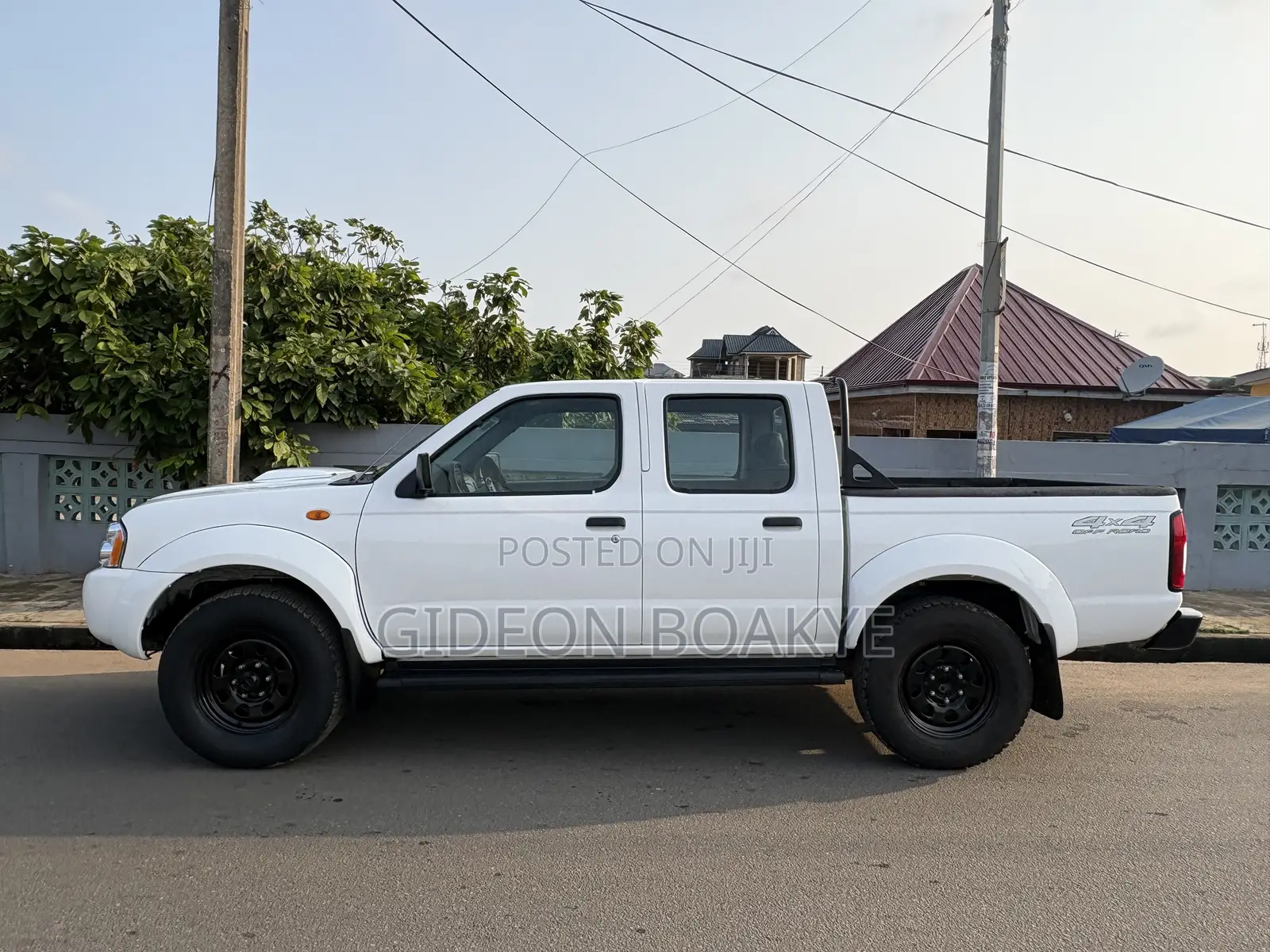 Nissan Hardbody 2017 White