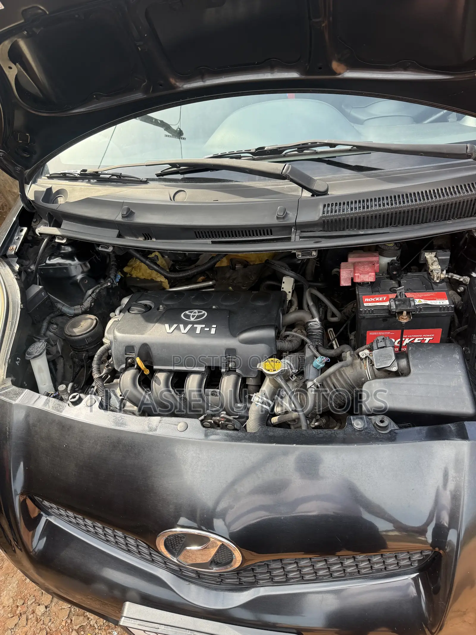 Toyota Vitz 1.5 FWD 3dr 2010 Black