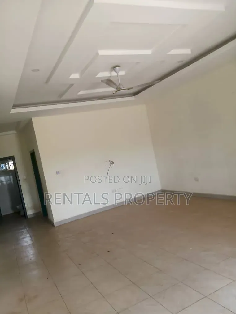2bdrm House in Amrahia for rent