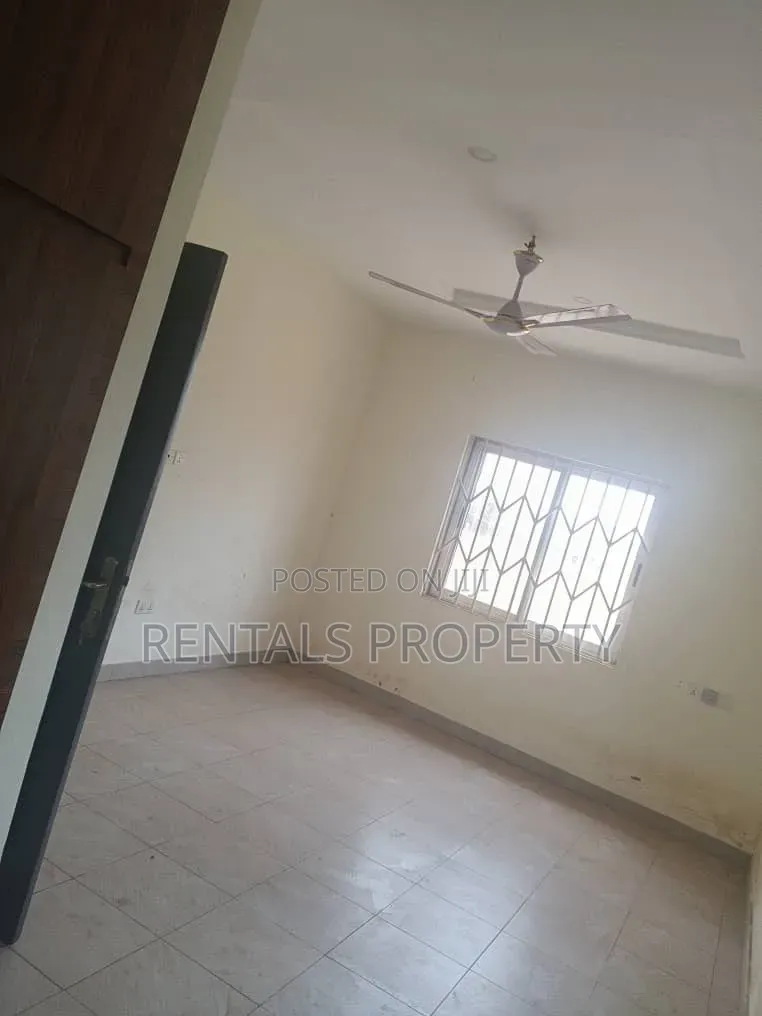 2bdrm House in Amrahia for rent