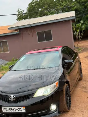 Toyota Camry SE 4dr Sedan (2.5L 4cyl 6A) 2014 Black