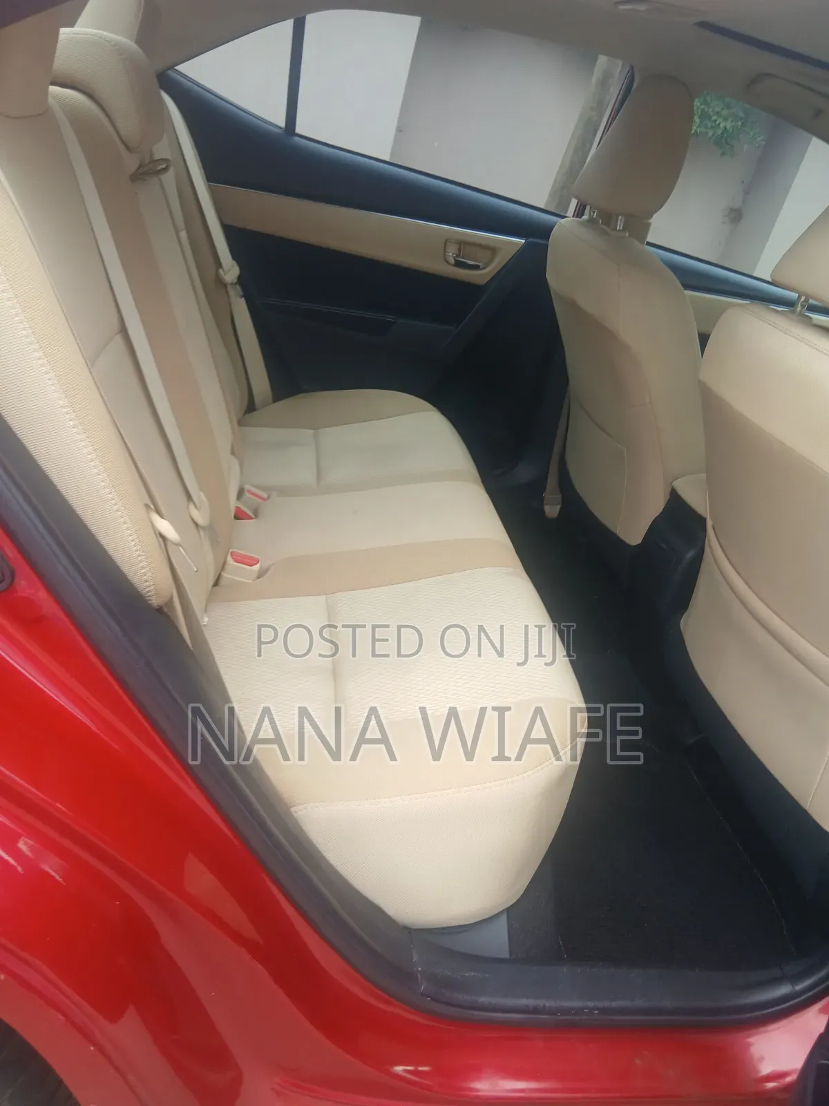 Toyota Corolla LE ECO 4dr Sedan (1.8L 4cyl CVT) 2017 Red