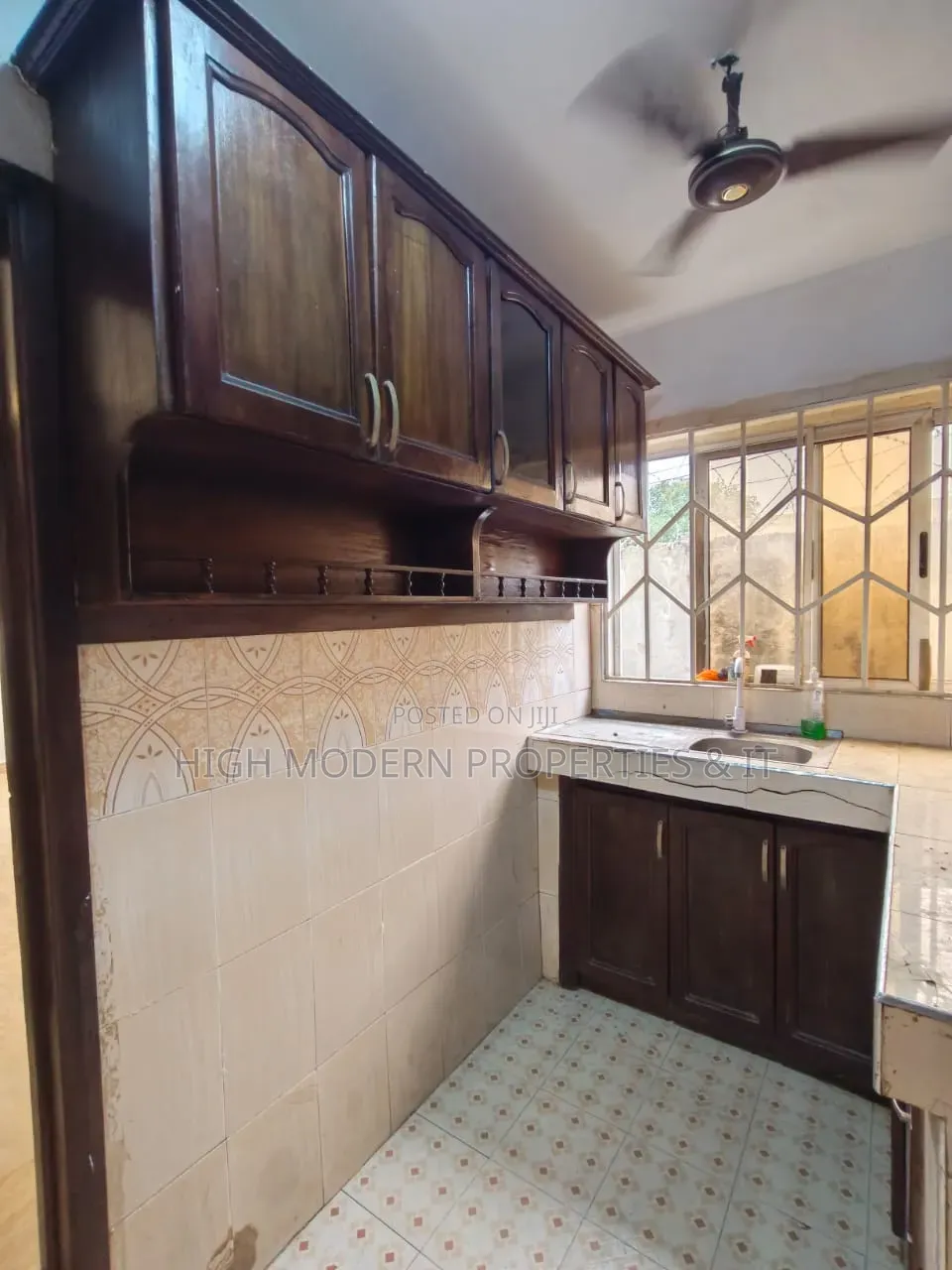 1bdrm Apartment in Teshie Bushroad, Tseaddo for rent